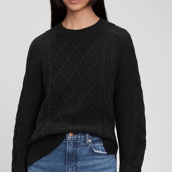 GAP Sweaters - Gap Cotton Cable Knit Sweater size L